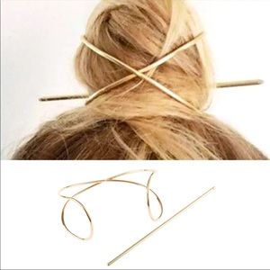Beautiful gold hair accessory